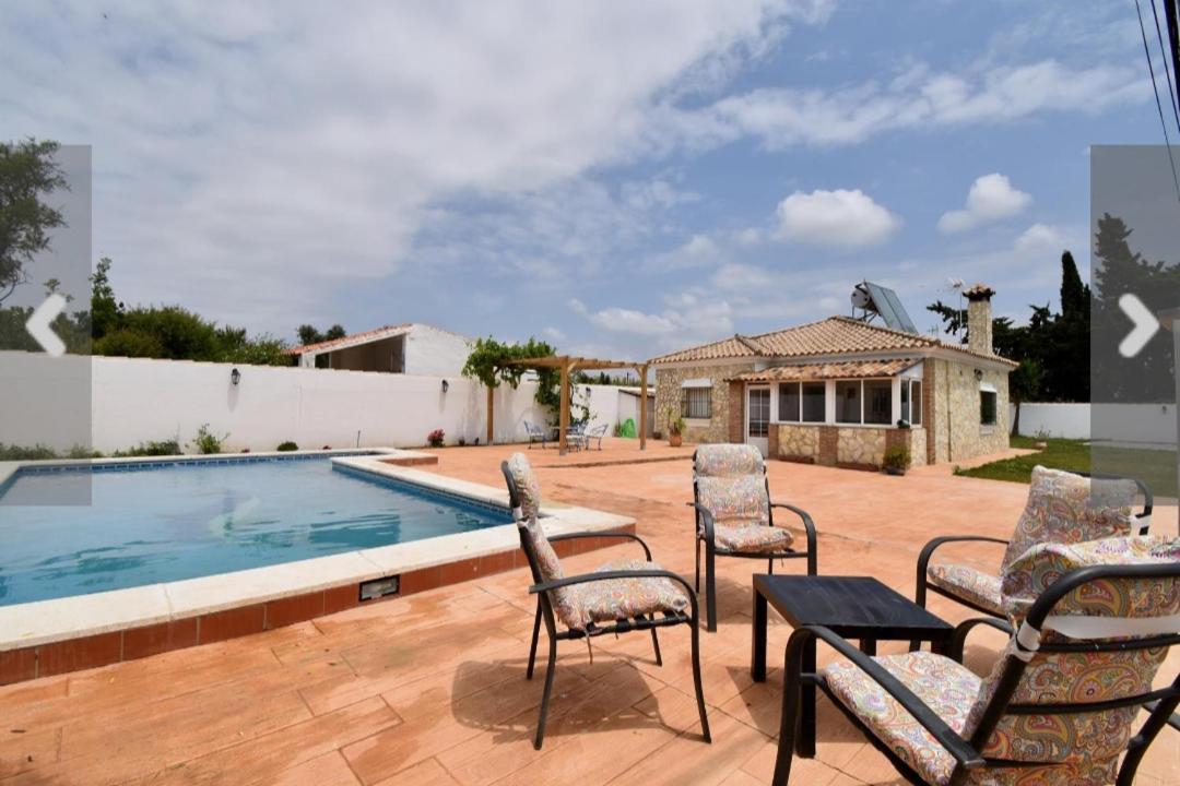 Chalet Villa Caulina Chiclana de la Frontera Exterior foto